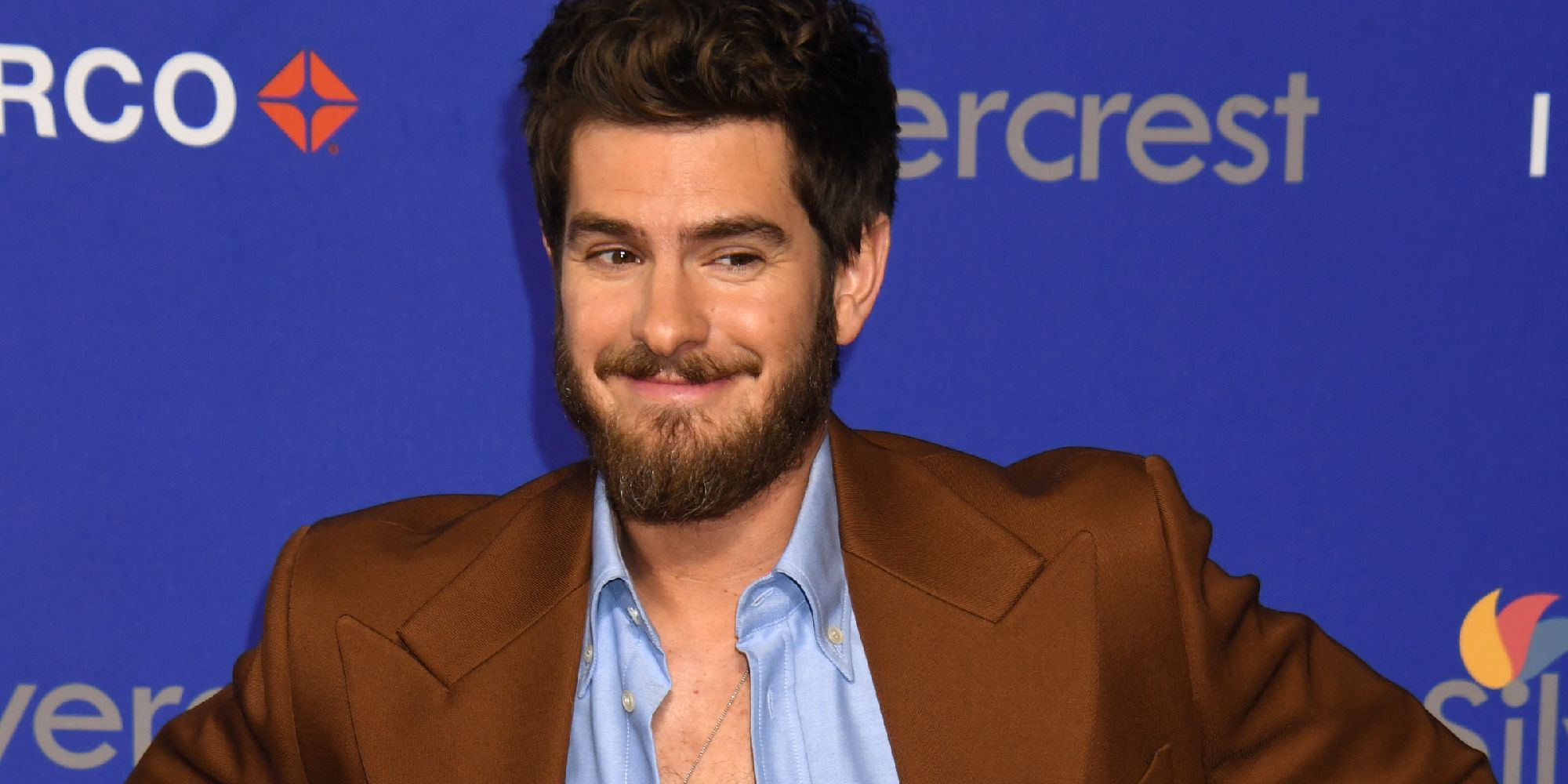 Andrew Garfield e il  film di guerra medievale con un attore di Harry Potter
