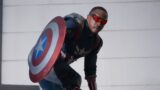 Captain america cambia nome e supera il suo costume