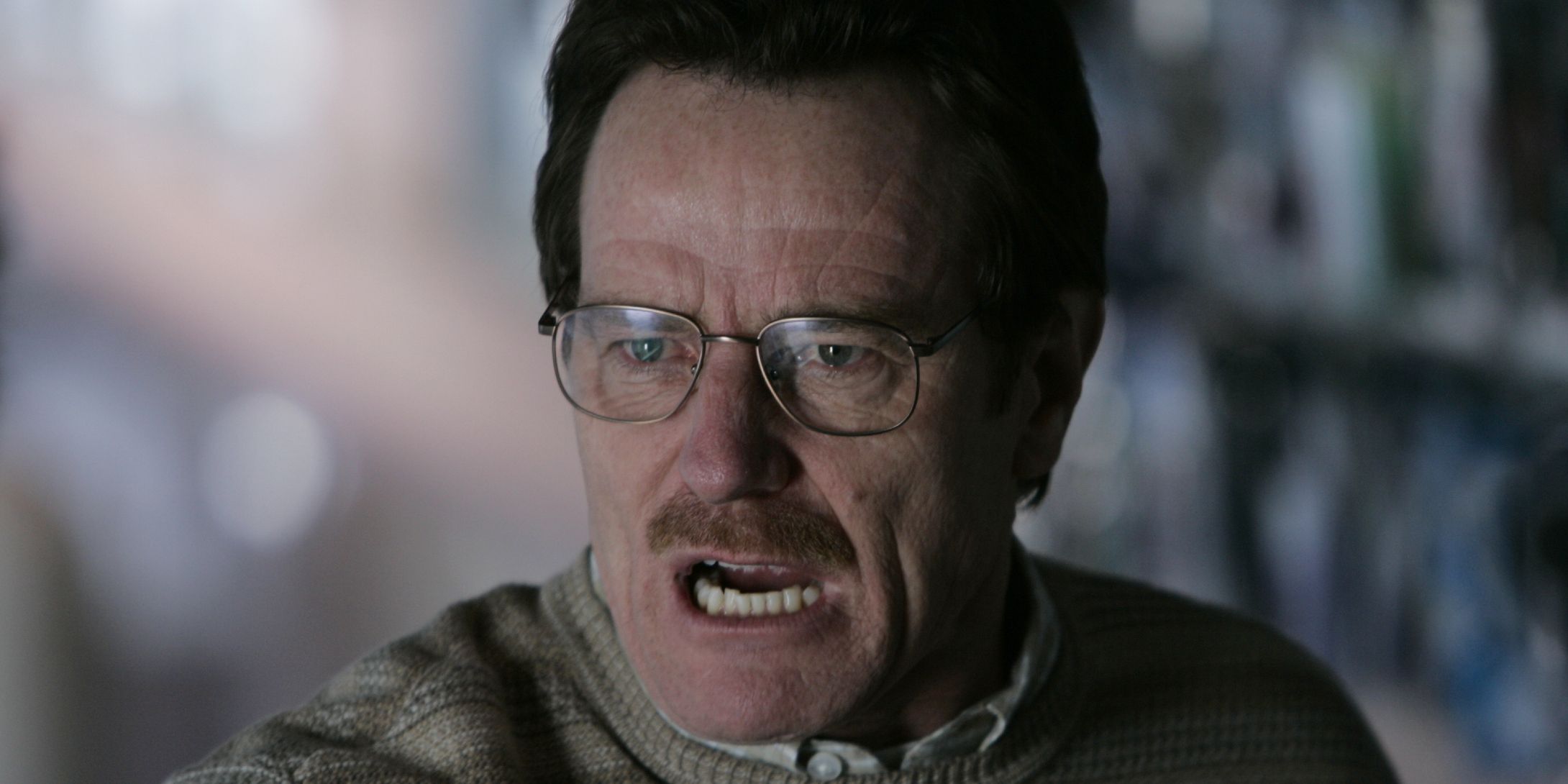 Bryan cranston vince il primo emmy per il suo ruolo comico nello studio