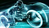 Tron: legacy e il suo successo nascosto rispetto a top gun: maverick e f1