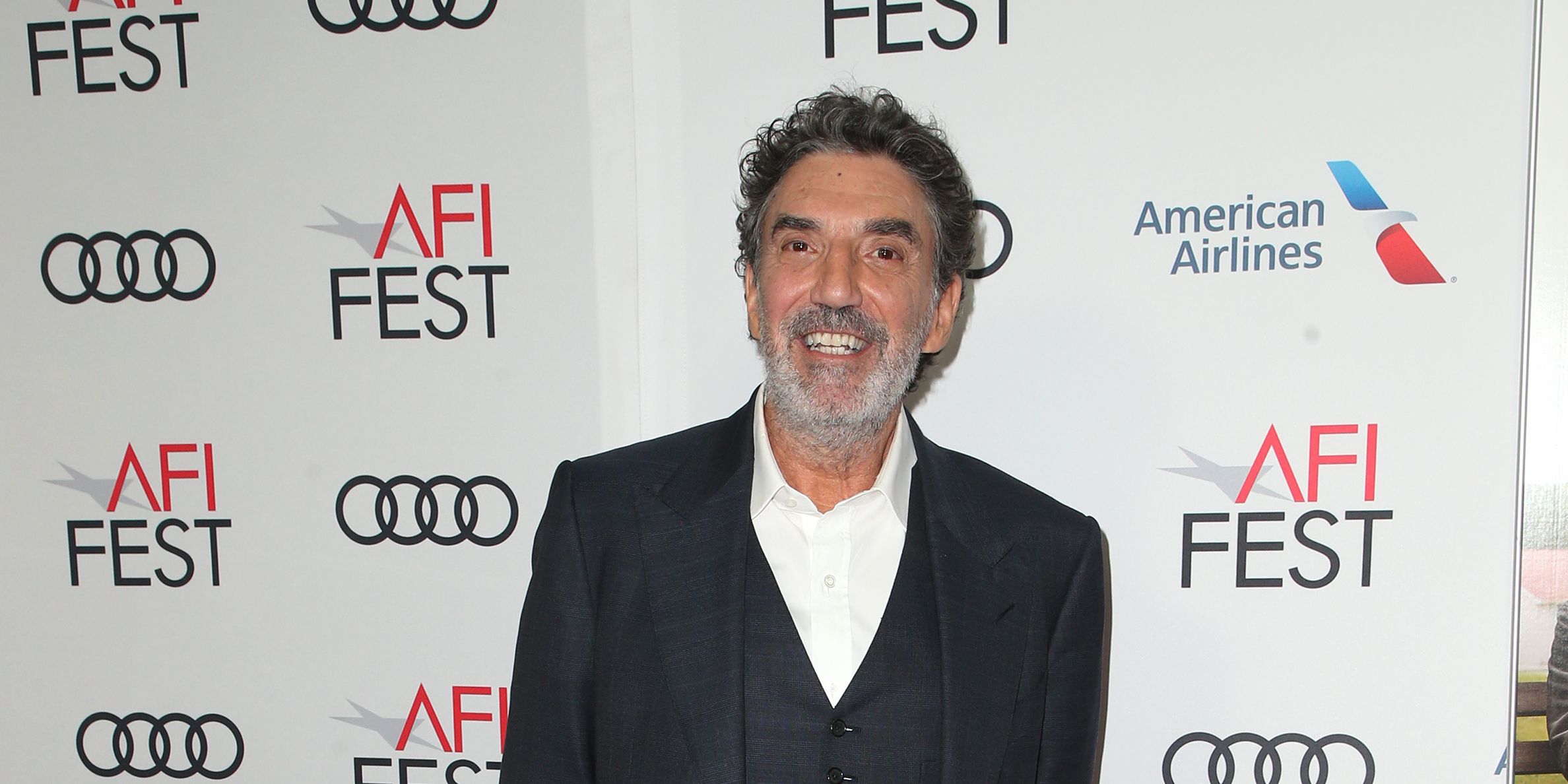 Leanne rinnovata per la stagione 2 su netflix: la sitcom di chuck lorre continua Leanne rinnovata per la stagione 2 su netflix: la sitcom di chuck lorre continua