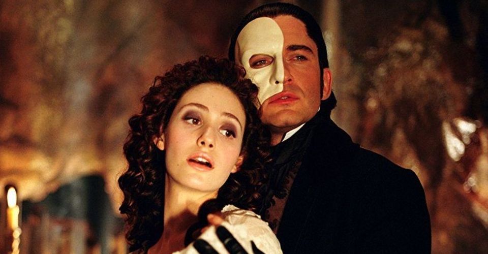 Il fantasma dell’opera in un  adattamento con atmosfere da twilight