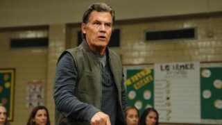 Armi nel cinema dell’orrore: intervista con zach cregger su transizioni e il fenomeno zia gladys