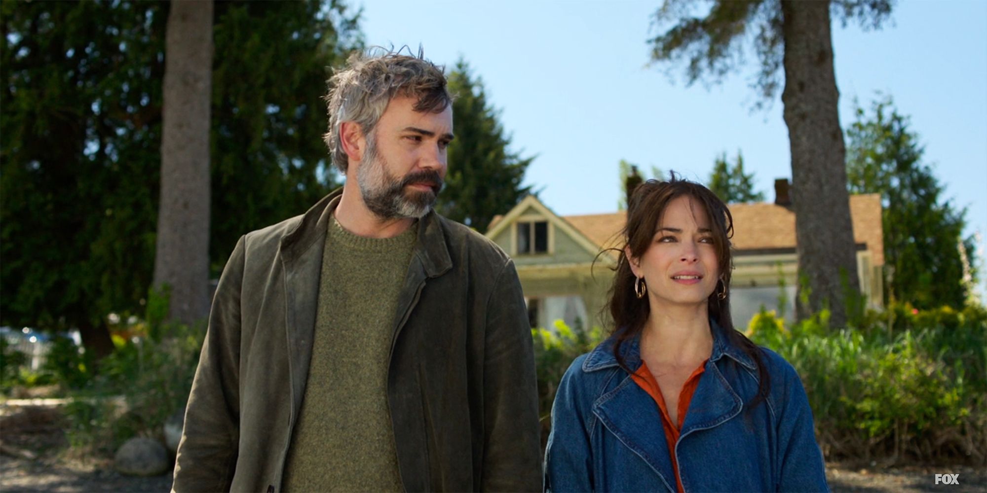Assenza di Mya Lowe nella stagione 2 di Murder In A Small Town spiegata