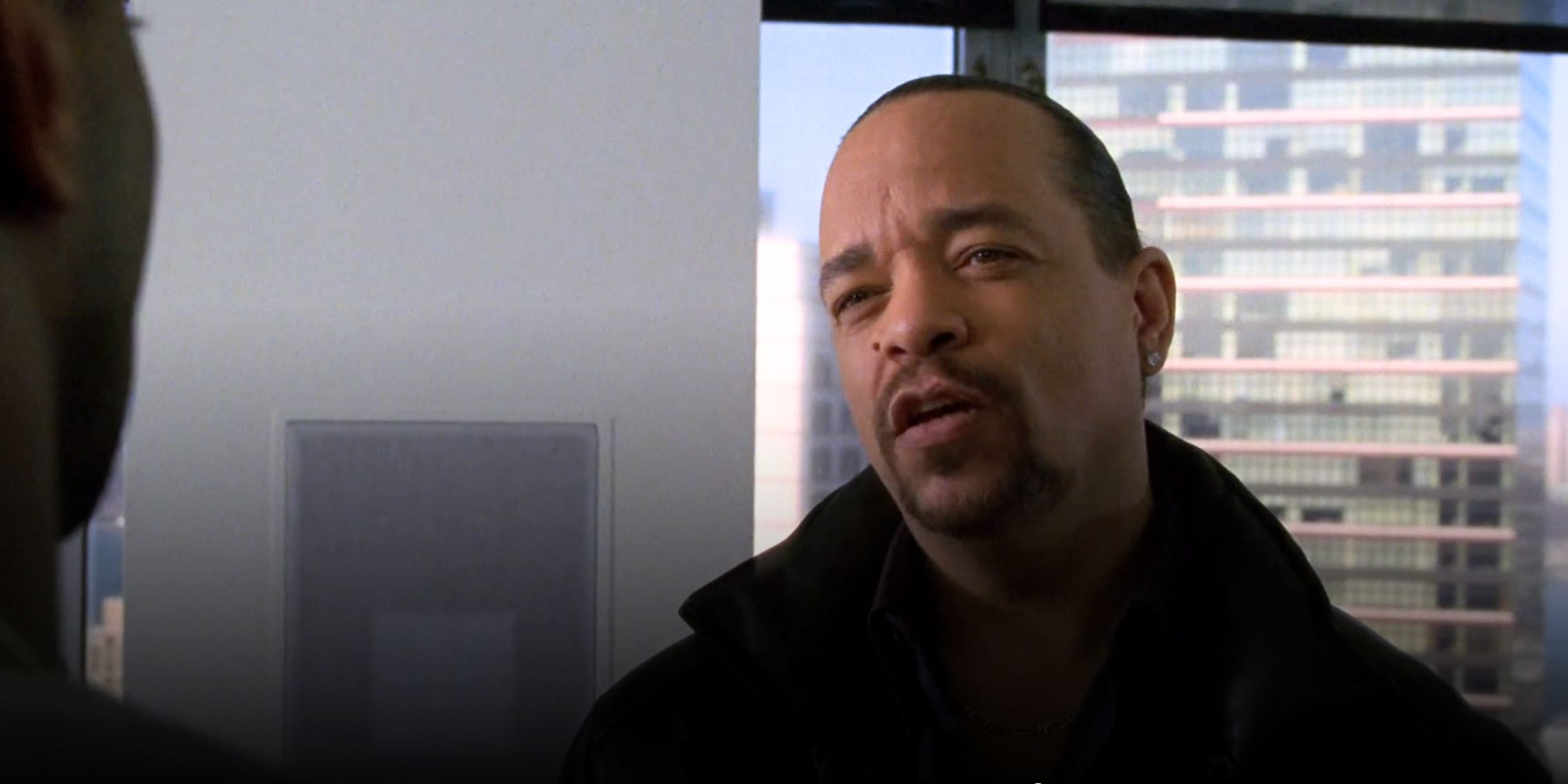 Ice t parla delle difficoltà di fin in law & order: svu Ice t parla delle difficoltà di fin in law & order: svu