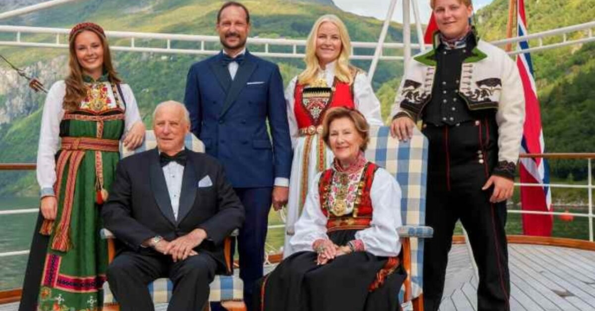 principessa annuncia ritiro per malattia dramma nella famiglia reale
