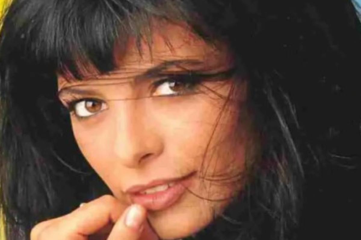 Natalia Estrada oggi: età, divorzio da Mastrota, vita privata e ritorno in tv Natalia Estrada oggi: età, divorzio da Mastrota, vita privata e ritorno in tv