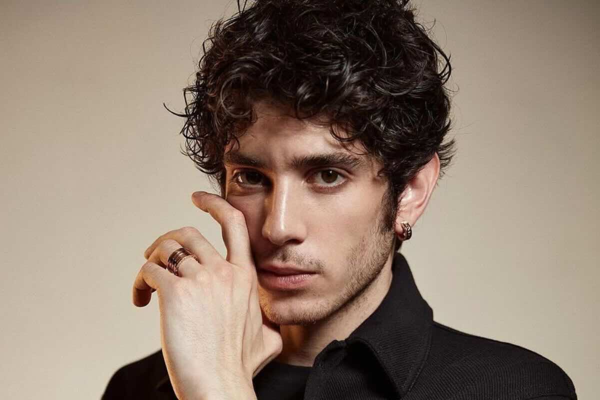 Nicolas Maupas: biografia e carriera del giovane attore tra Mare Fuori e L’Amore in teoria Nicolas Maupas: biografia e carriera del giovane attore tra Mare Fuori e L’Amore in teoria