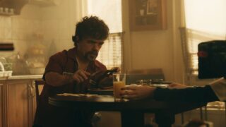 Il lato nascosto di the toxic avenger con peter dinklage nel ruolo di toxie