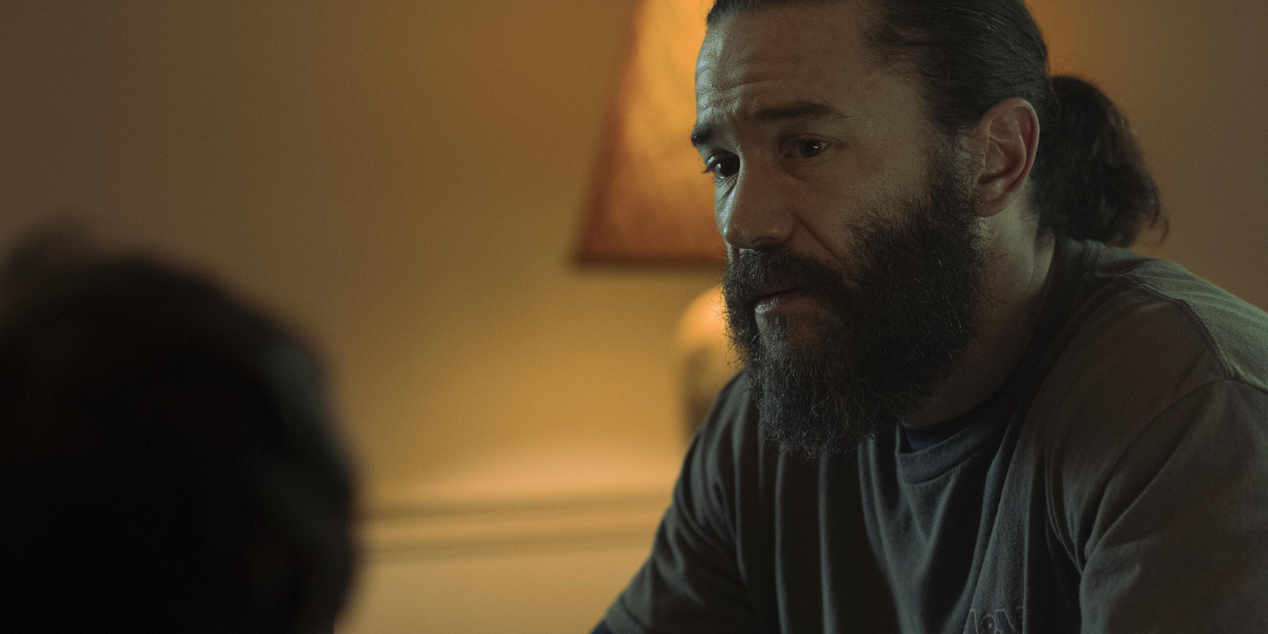 il profondo legame tra maeve e sam nella serie hbo spiegato