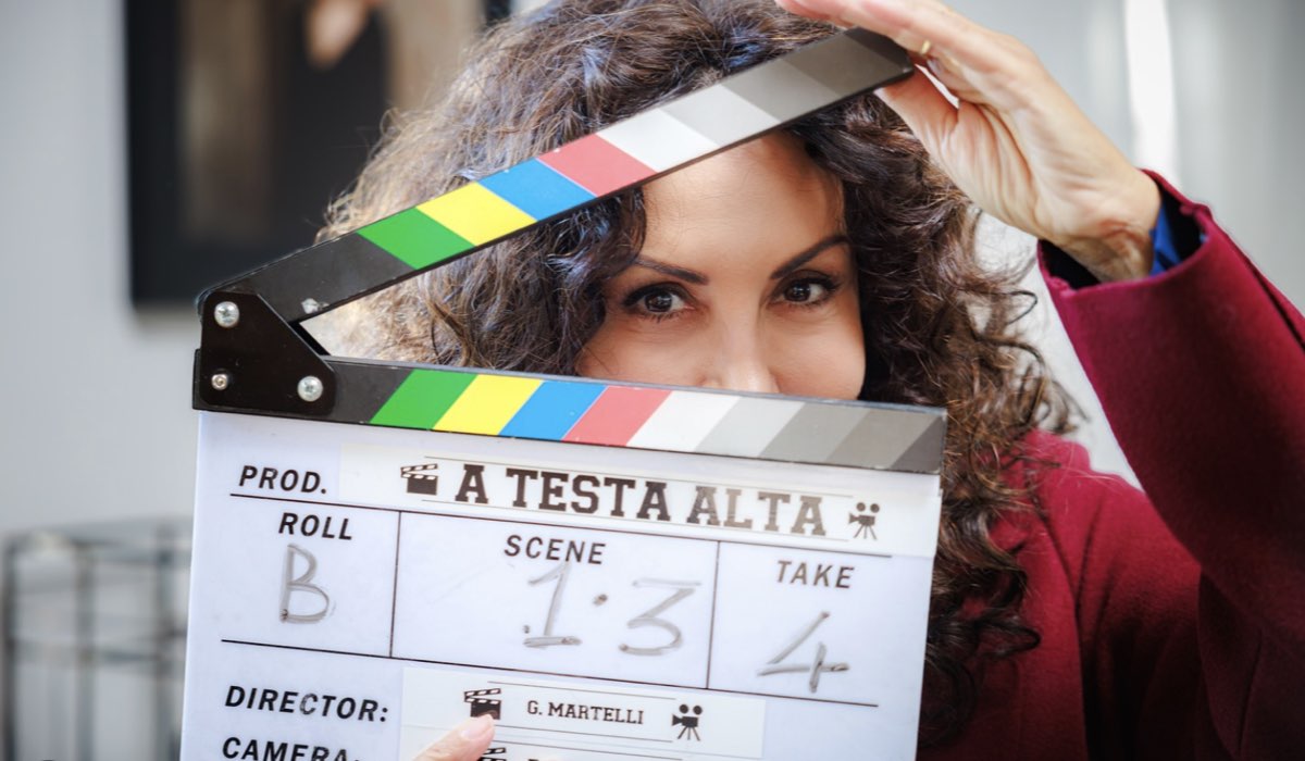A testa alta in arrivo su Canale 5