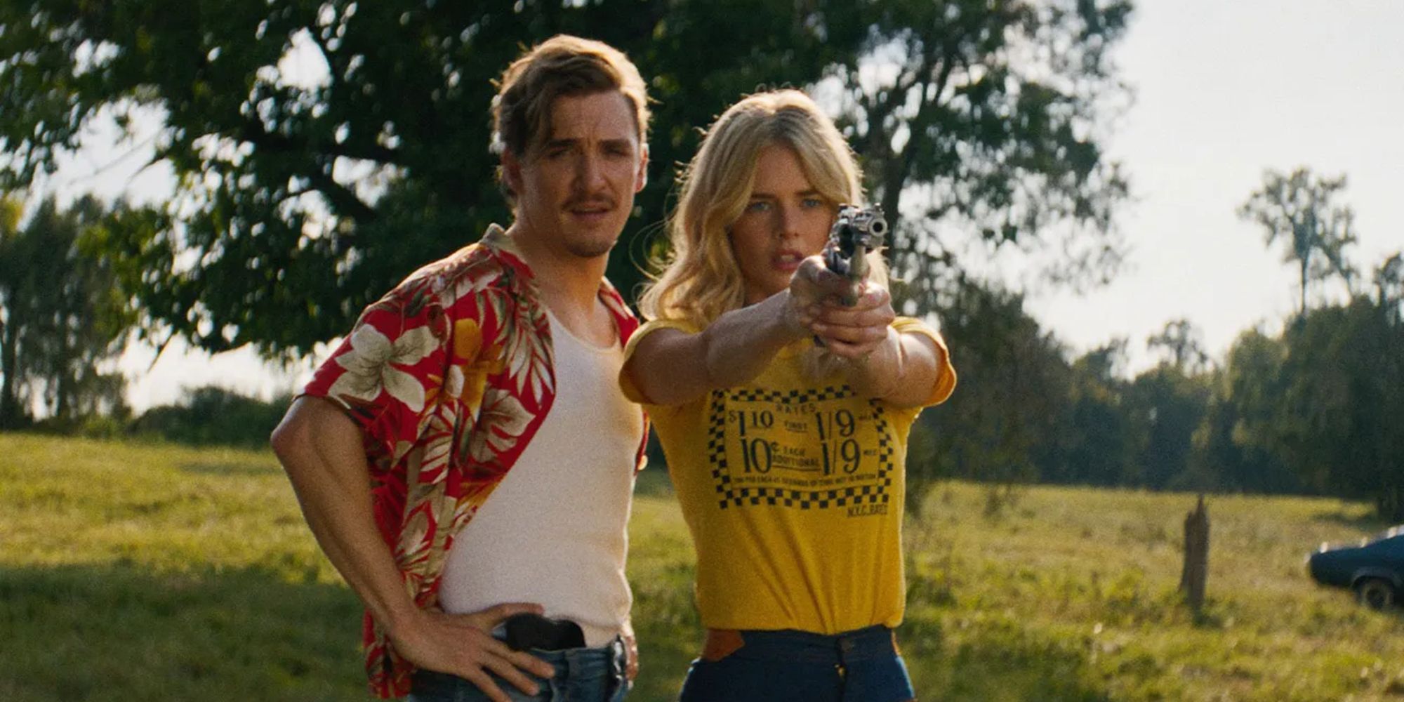 Carolina caroline: samara weaving e kyle gallner brillano in una storia di rapina emozionante