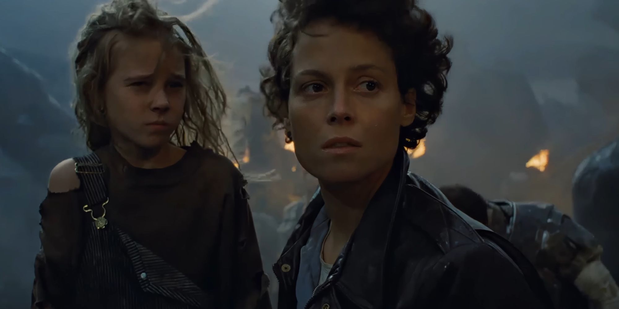 Alien fa riferimento a personaggi iconici in earth finale