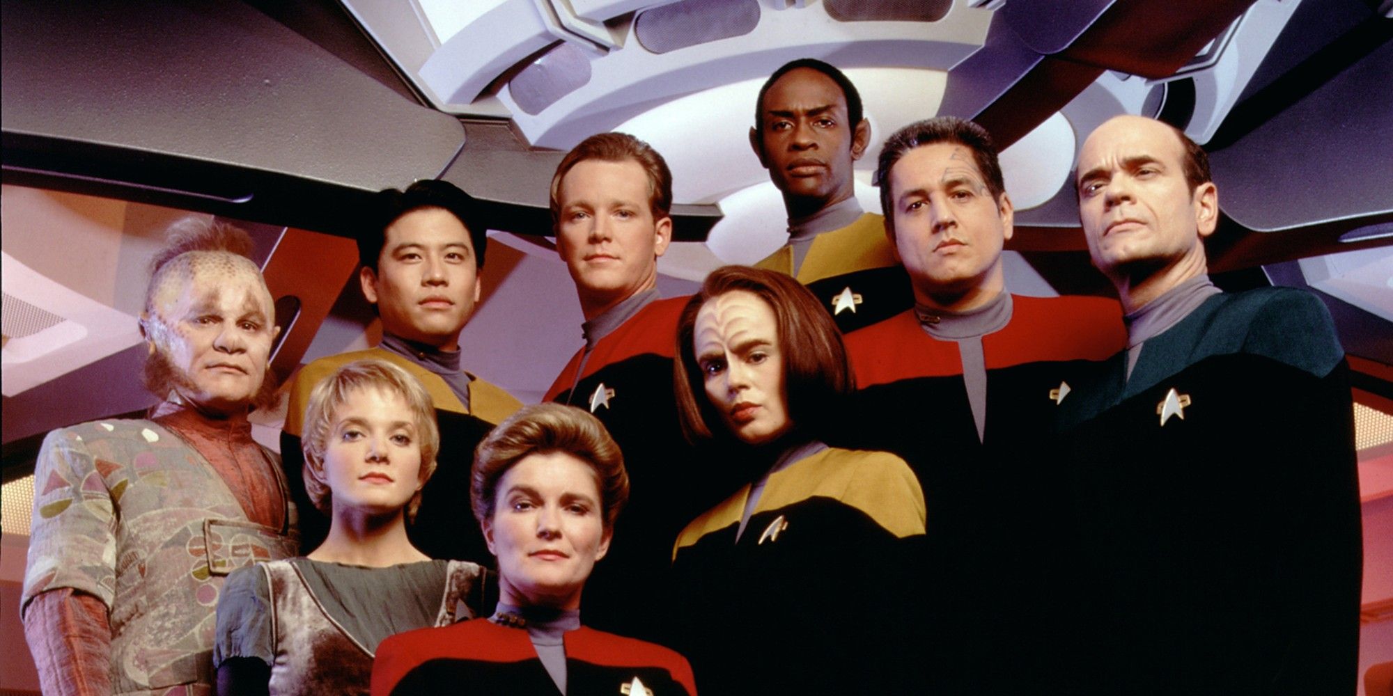 Star trek voyager: i fumetti imperdibili che onorano la serie iconica