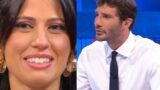 Affari tuoi, la storia emozionante di Ilaria e le sue vincite con De Martino