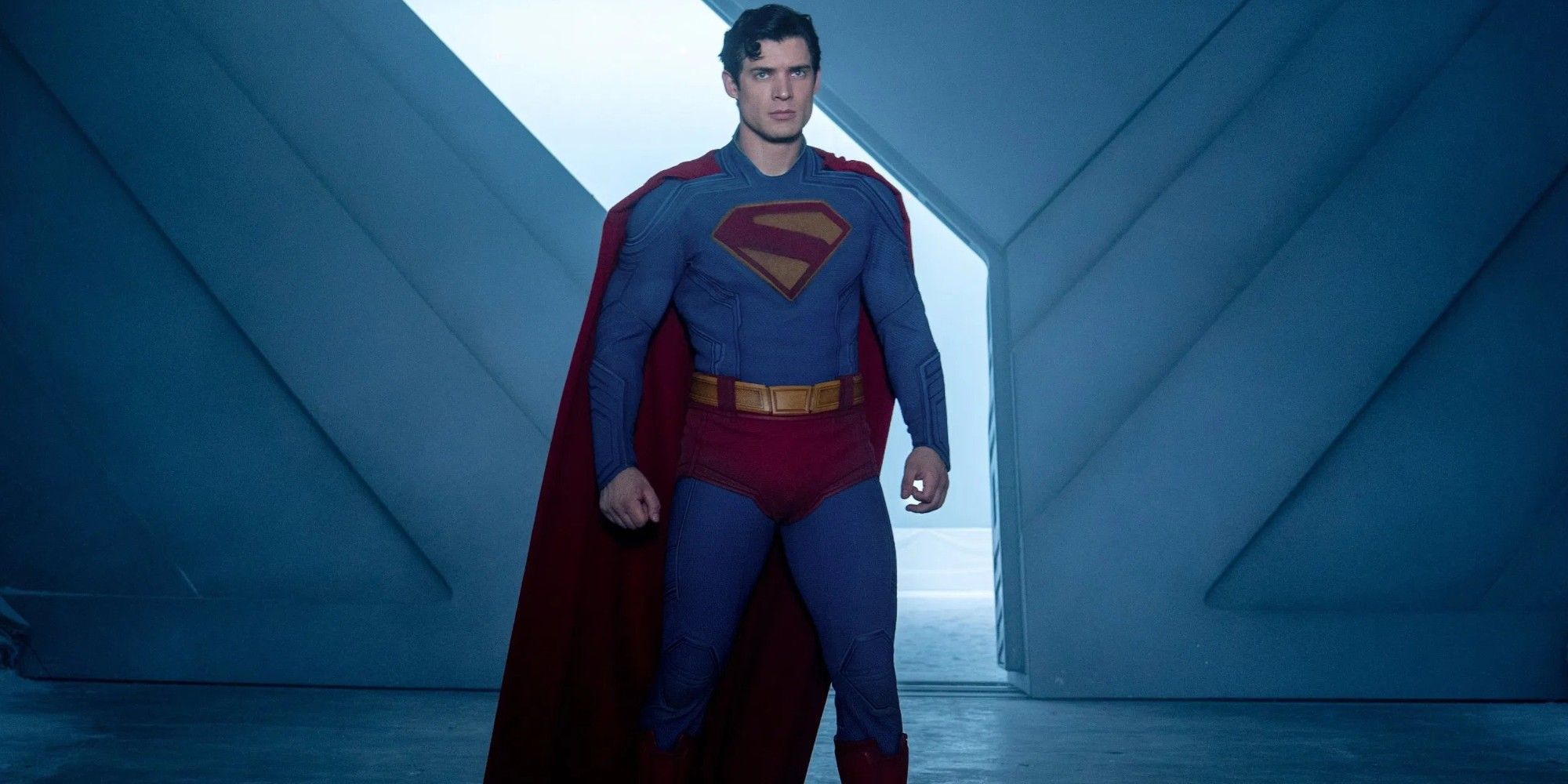 Superman 2025 vs man of steel: analisi del successo al box office e dei profitti