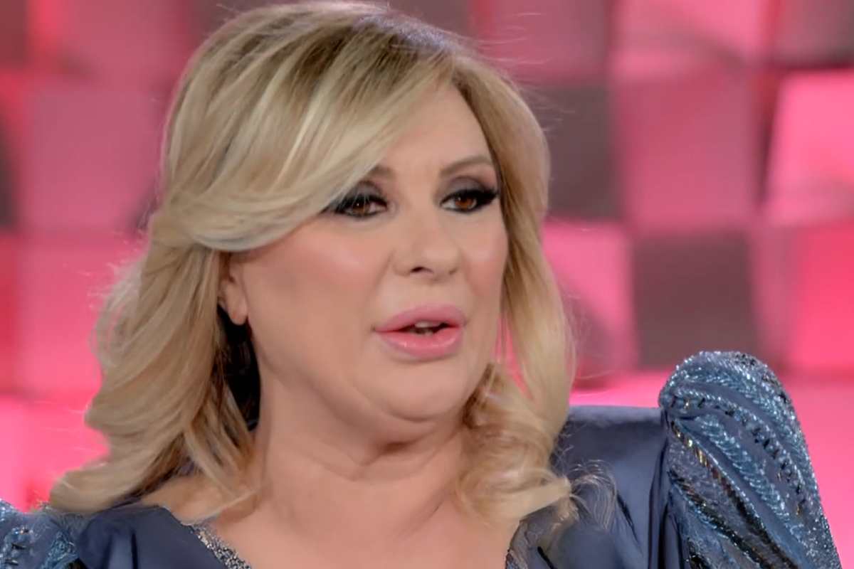 Tina Cipollari: età, vita privata, stipendio e segreti sulla dieta
