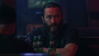 Task raggiunge il 95% su Rotten Tomatoes, pari a Mare of Easttown