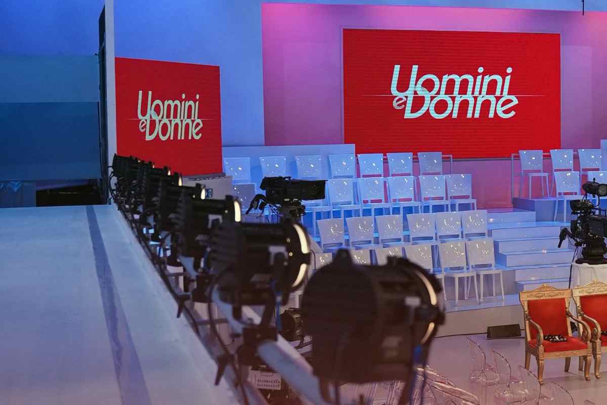Cavaliere del trono over ubriaco in esterna: svelato il mistero a Uomini e Donne