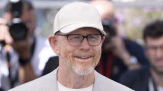 Adam driver e anne hathaway insieme in un  film di ron howard