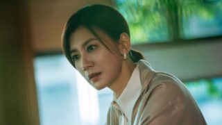 Recensione di the resurrected: un dramma di vendetta avvincente con idee fantastiche