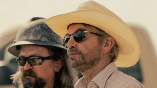 Trailer della stagione 2 di landman: l’apparizione esplosiva di sam elliott