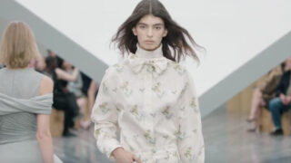 Matilde debutta in passerella: scopri chi è la madre famosa