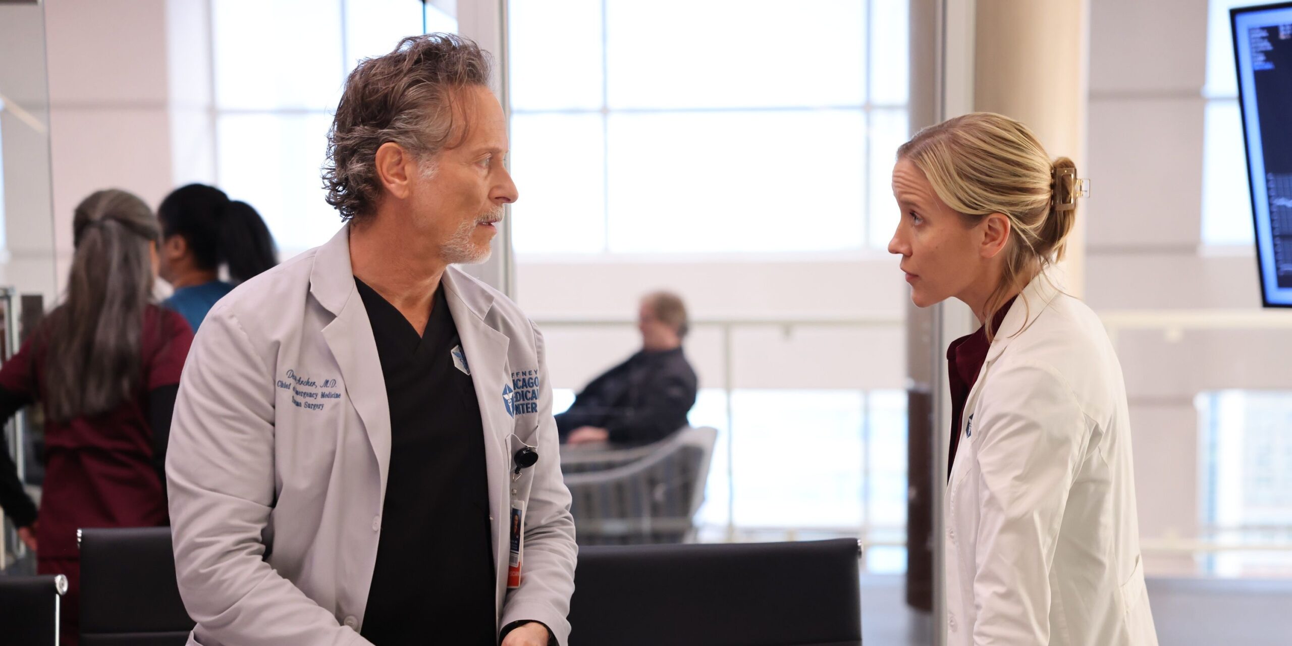 Differenza di età tra asher e archer in chicago med