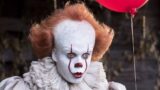 Bill Skarsgård torna a interpretare Pennywise in It: Welcome to Derry