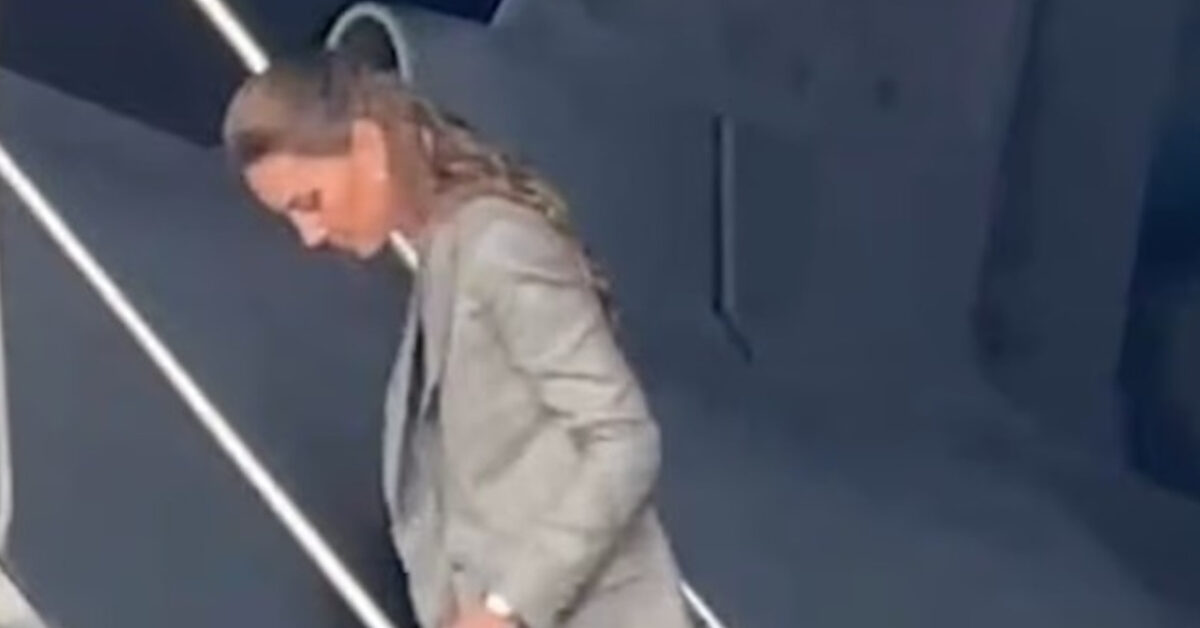 Kate middleton sorprende al suo ritorno in pubblico e lascia tutti a bocca aperta