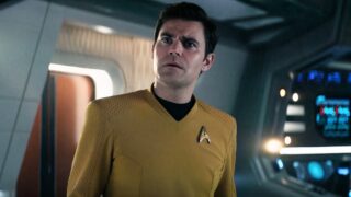 Status di outsider del capitano kirk sull’enterprise come svantaggio in star trek