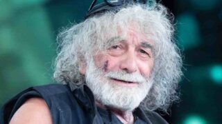 Mauro Corona e le figlie: vita privata, lavoro e sfide personali