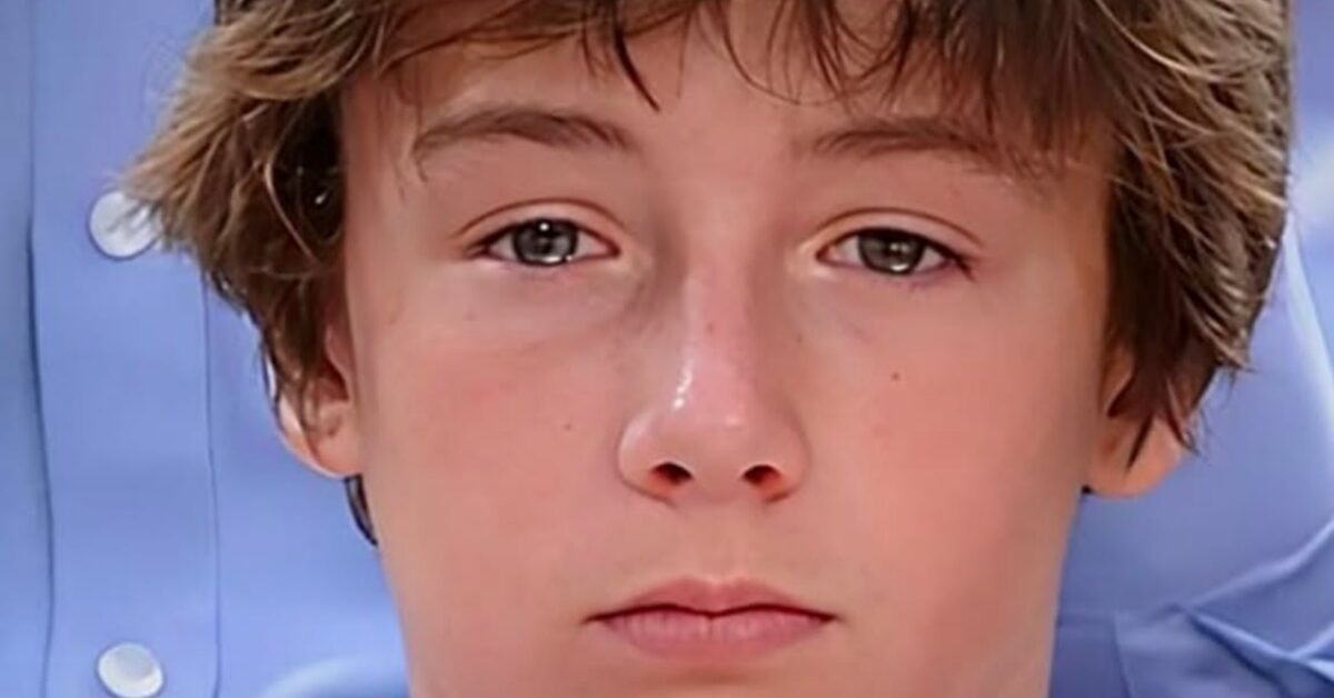 la storia del ragazzo che ha scelto il cognome della madre famosa