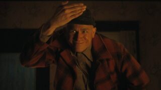 La serie contestata di Netflix risolve il problema più controverso