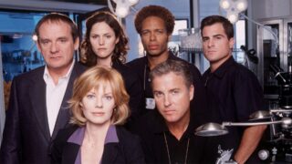 Perché holly gribbs è stata eliminata e sostituita in csi