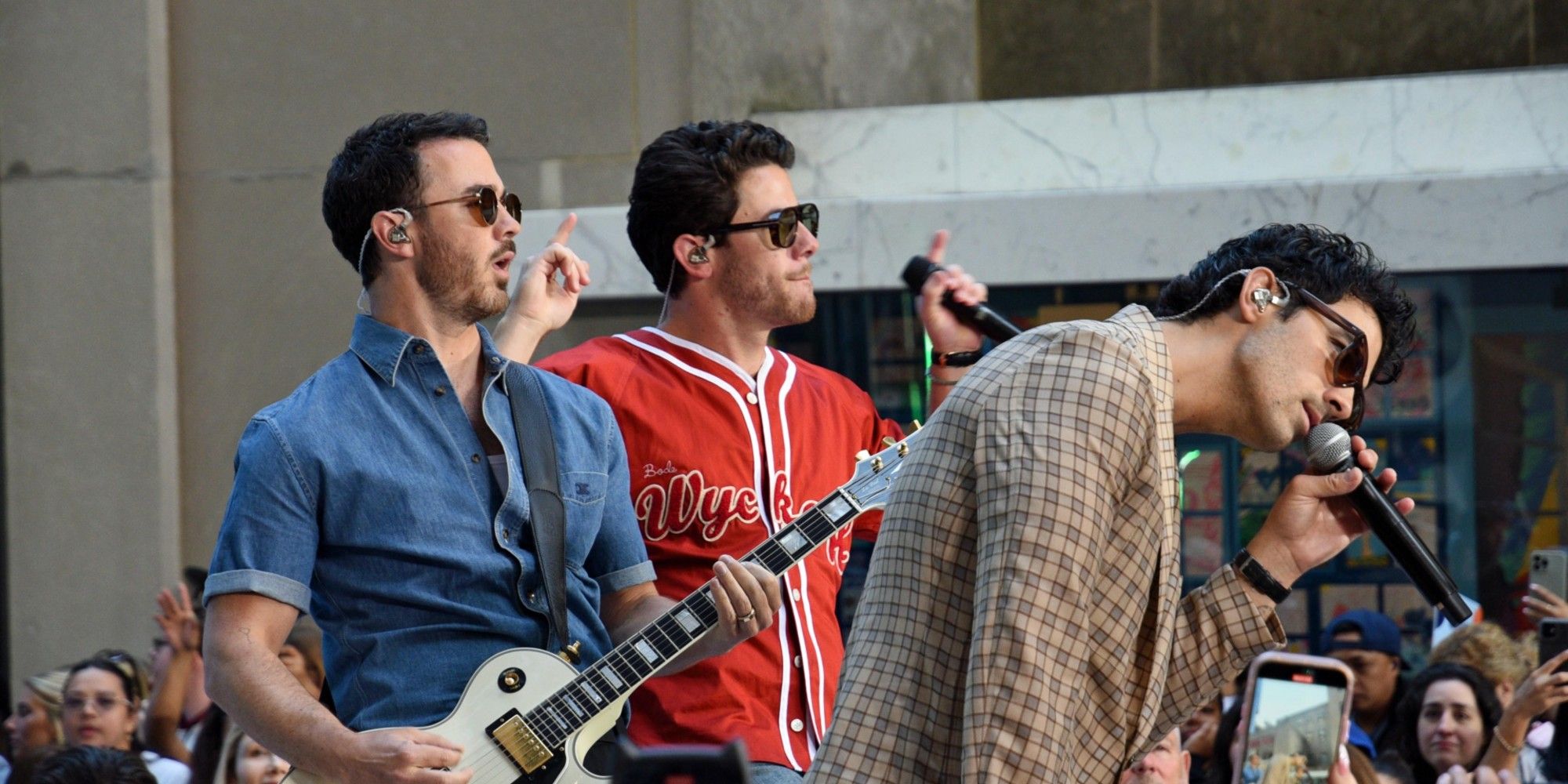 Pop rock anni 2000: dove sono ora i Jonas Brothers e altri gruppi