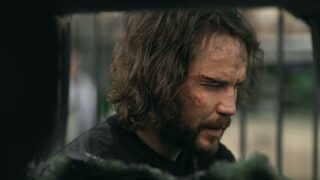 Taylor Kitsch svela il finale oscuro di Ben in Wolf e il futuro del franchise