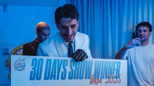 30 giorni di divertimento e avventure a Ibiza