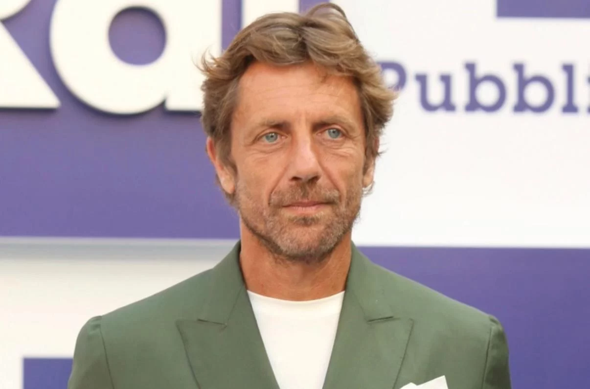 Ripetizioni d amore di Angelo Mellone: scopri il  progetto di Chora Media