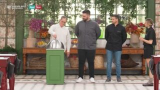 Bake off Italia puntata 28 novembre: semifinale prove e eliminazioni
