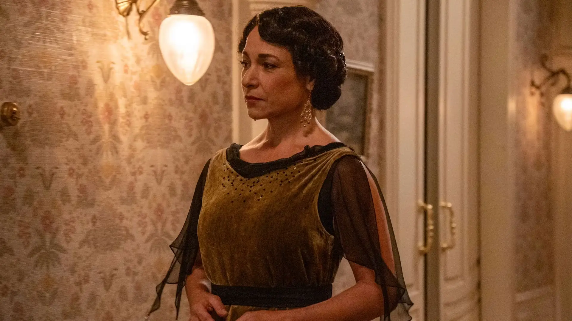 Promessa dal 17 al 23 novembre 2025 scopri le rivelazioni di Angela su Cruz e Lorenzo e il cuore di Samuel Promessa dal 17 al 23 novembre 2025 scopri le rivelazioni di Angela su Cruz e Lorenzo e il cuore di Samuel