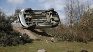 La forza di una donna anticipazioni dicembre 2025 sarp e l’incidente in auto