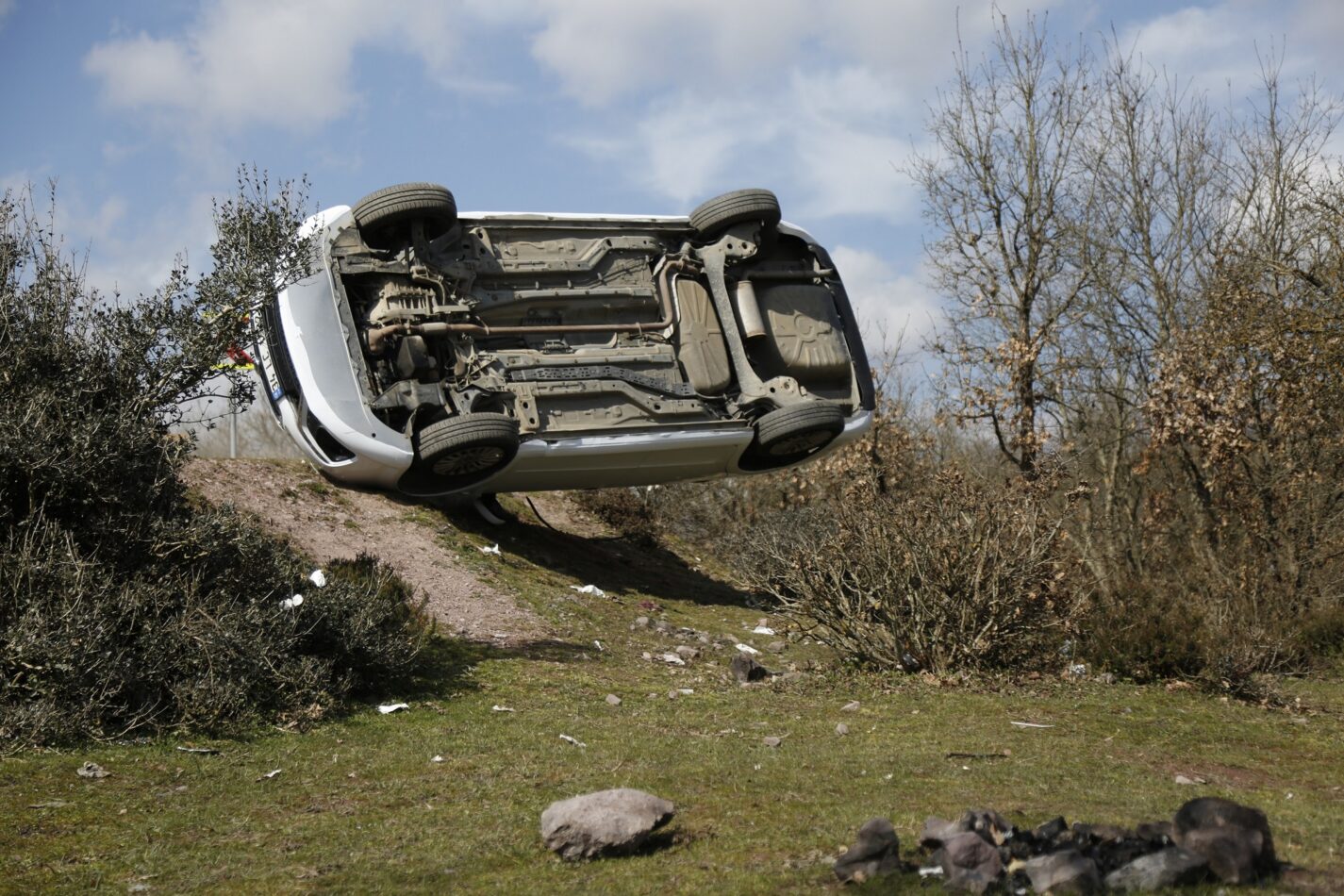 La forza di una donna anticipazioni dicembre 2025 sarp e l’incidente in auto