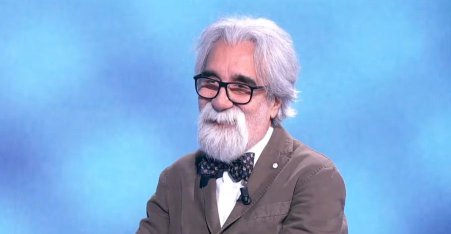 Peppe Vessicchio morto addio al direttore d’orchestra più amato in Italia Peppe Vessicchio morto addio al direttore d’orchestra più amato in Italia