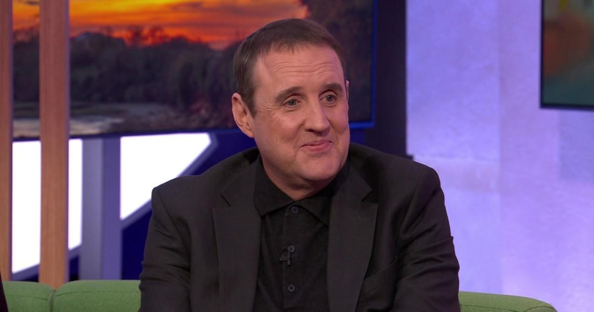 Perché peter kay ha rifiutato netflix per phoenix nights a causa di un avviso di attenzione Perché peter kay ha rifiutato netflix per phoenix nights a causa di un avviso di attenzione