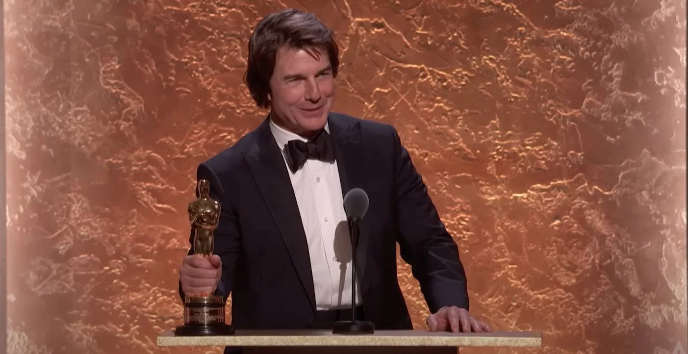 Tom cruise vincitore dell oscar onorario la prima statuetta per l attore Tom cruise vincitore dell oscar onorario la prima statuetta per l attore