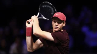 Jannik sinner: la star del tennis conquista torino