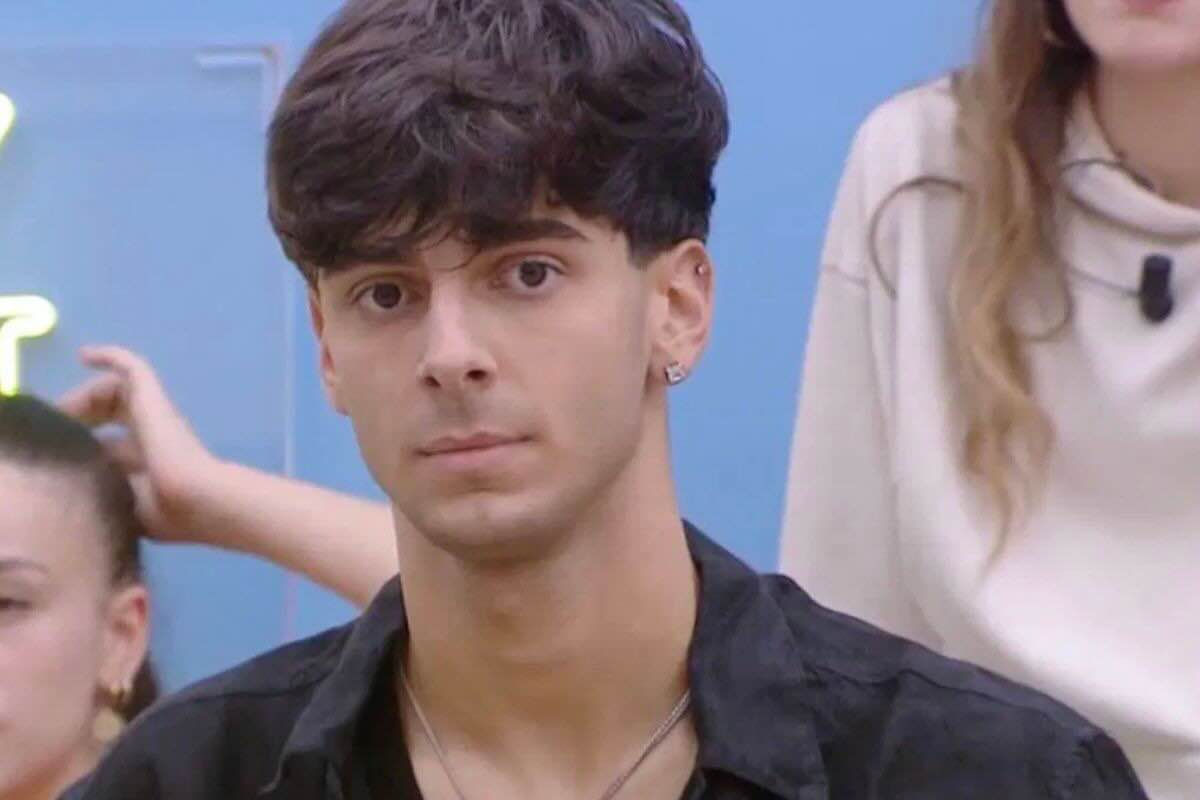 Amici 25 alex calu: età vita privata studi e Instagram del ballerino Amici 25 alex calu: età vita privata studi e Instagram del ballerino