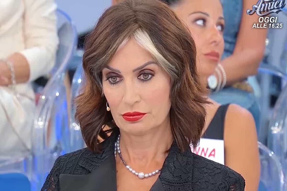 Uomini e donne trono over Barbara De Santi debutta sul set ecco dove vederla Uomini e donne trono over Barbara De Santi debutta sul set ecco dove vederla