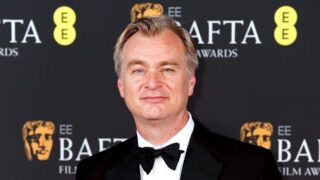 Immagini dell odissea rivelano il cavallo di troia e odysseo di matt damon nel film epico di nolan